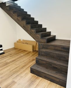 Betontreppe mit offener Gestaltung